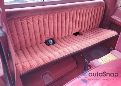 1991 Chevrolet Gmt-400 K1500 z USA, uszkodzony, nr VIN 2GCEK19K6M1210641